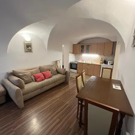 Under The Castle Apartment Ljubljana