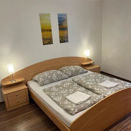 Apartment Under The Castle